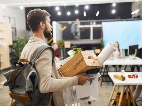 In 2024, 67% of U.S. Employers Face Employee Loss Due to Remote Work Trends.